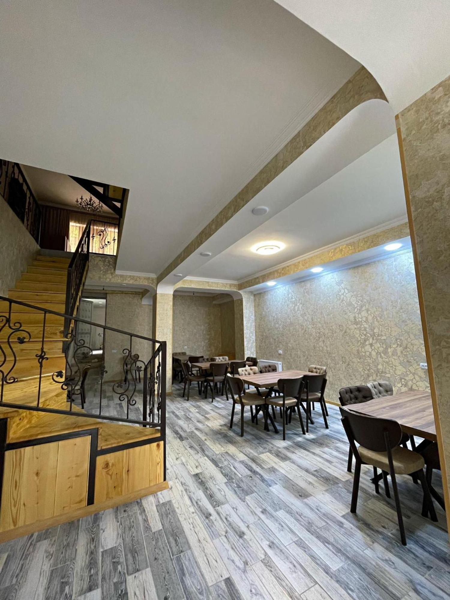 Hotel Shina Kazbegi Eksteriør bilde
